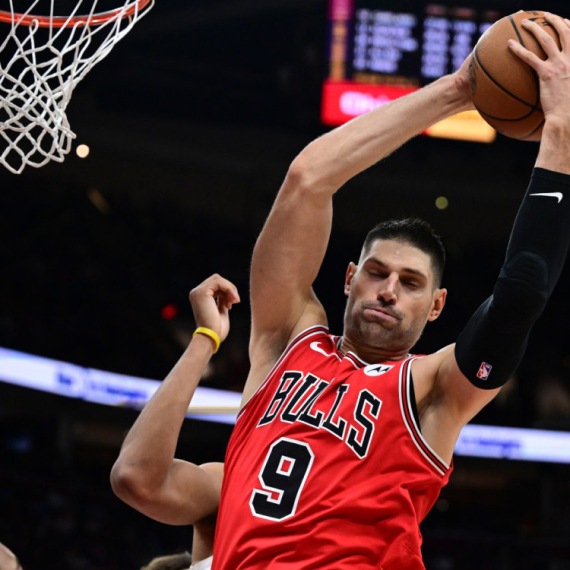 Ne pomaže ni Džoel Embid – Čikago bolji od Filadelfije