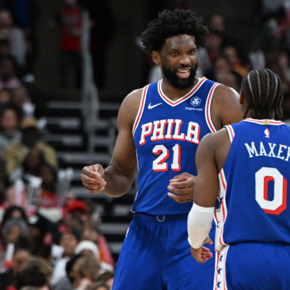Ne pomaže ni Džoel Embid – Čikago bolji od Filadelfije