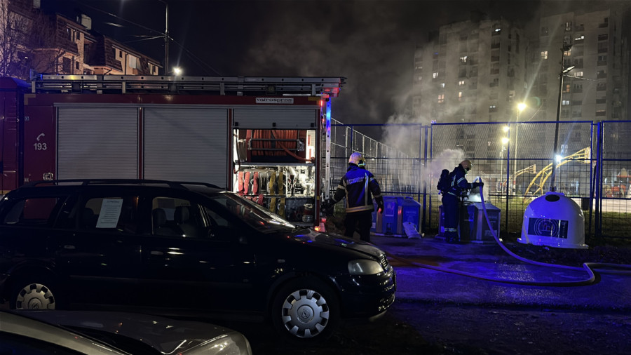 Drama na čačanskom keju: Plamen je bivao sve veći FOTO