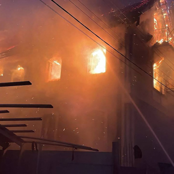 Gori u prestonici – Rusi su napali; Tramp: Razgovaraću sa Putinom FOTO/VIDEO