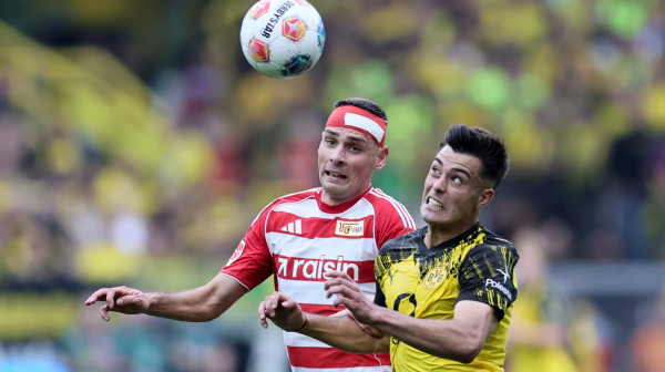 Reprezentativac Srbije se seli na Ostrvo – osvajač Lige šampiona čeka u redu