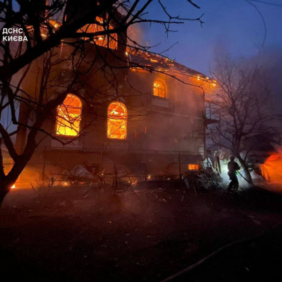 Ima mrtvih; Opasnost nije prošla: "Ne napuštajte skloništa" FOTO/VIDEO