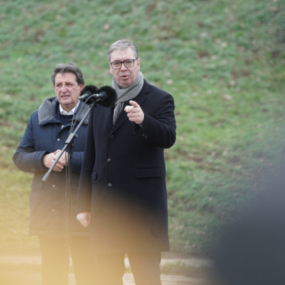 Vučić: Srbija je uvek imala samo svoju stolicu, da je pet stolica, koju god da izmaknete država je propala