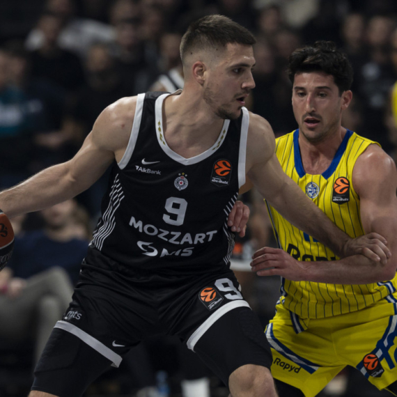 "To je prvi korak da se vrati poverenje navijača Partizana"