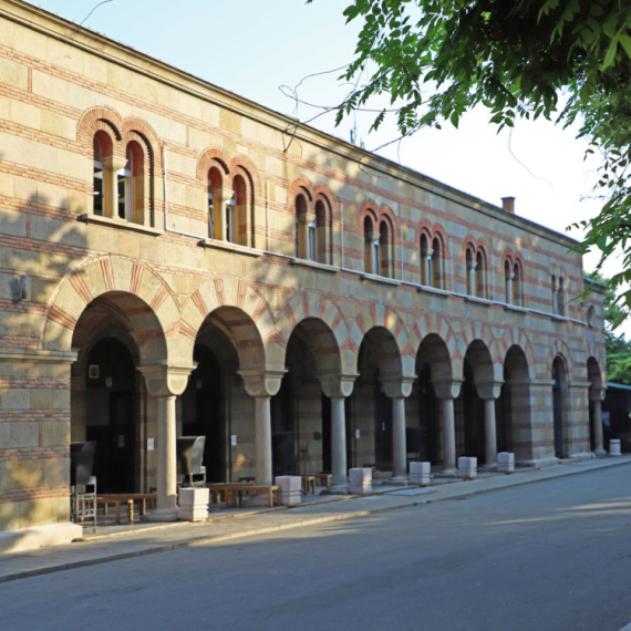Kada se plaćaju naknade za zakup, uređenje i održavanje površine groblja? VIDEO