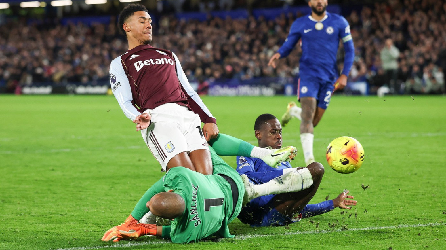 Čelsi kažnjen – Aston Vila kandidat za titulu!