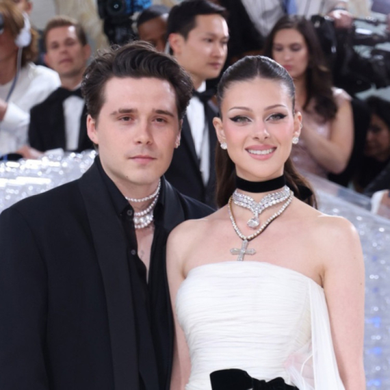 Nikola Pelc provocira Viktoriju Bekam? Poslala svekrvi dvosmislenu poruku FOTO