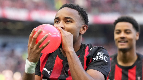 Milan ubedljiv protiv Verone