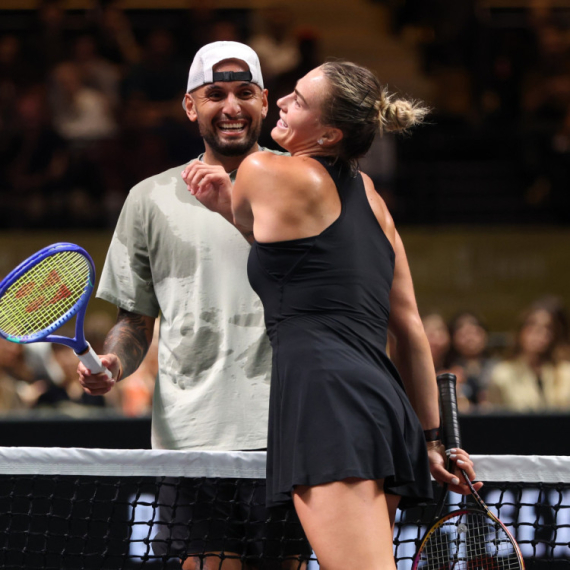 Kraj bizarne egzibicije – Kirjos pobedio Sabalenku, ali dobio par "udaraca"! VIDEO