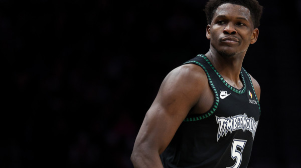 Neko je Sterling Braun, a neko Entoni Edvards VIDEO