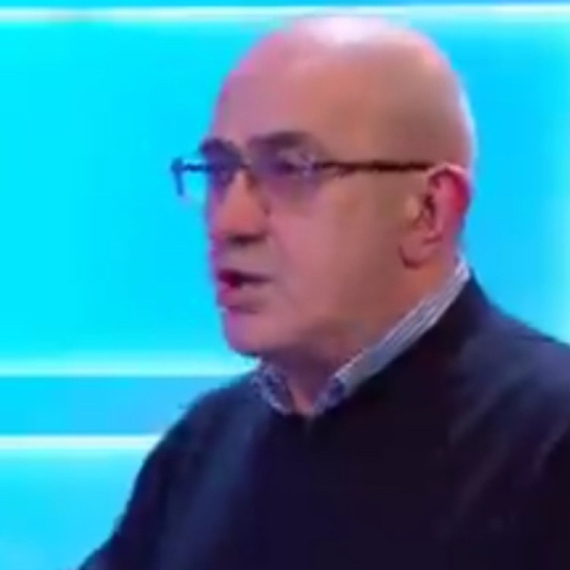 Sramne tvrdnje opozicionog novinara: Ćacilend zapravo Srbija u malom gde može i da se puca VIDEO