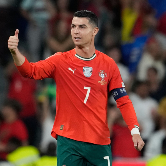 Ronaldo se poklonio Đokoviću: "Za mene je on primer" VIDEO