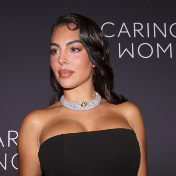 Georgina Rodrigez ponovo na stubu srama zbog stajlinga: "Spremna za estradu" FOTO