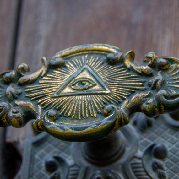 Teški dani za masone: Više neće moći da kriju jednu stvar