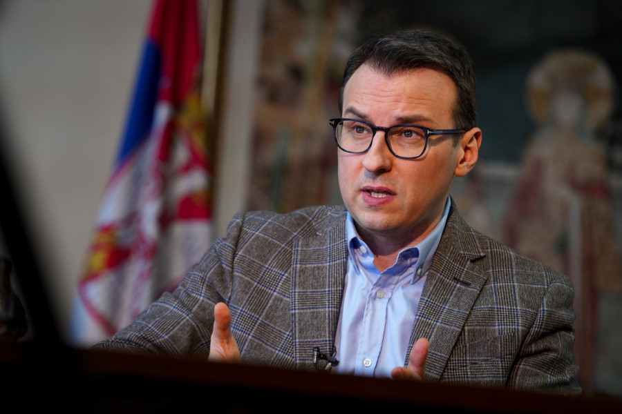 Petković: Izuzetno teška godina za Srbe na KiM; Priština se naoružava – NATO ćuti