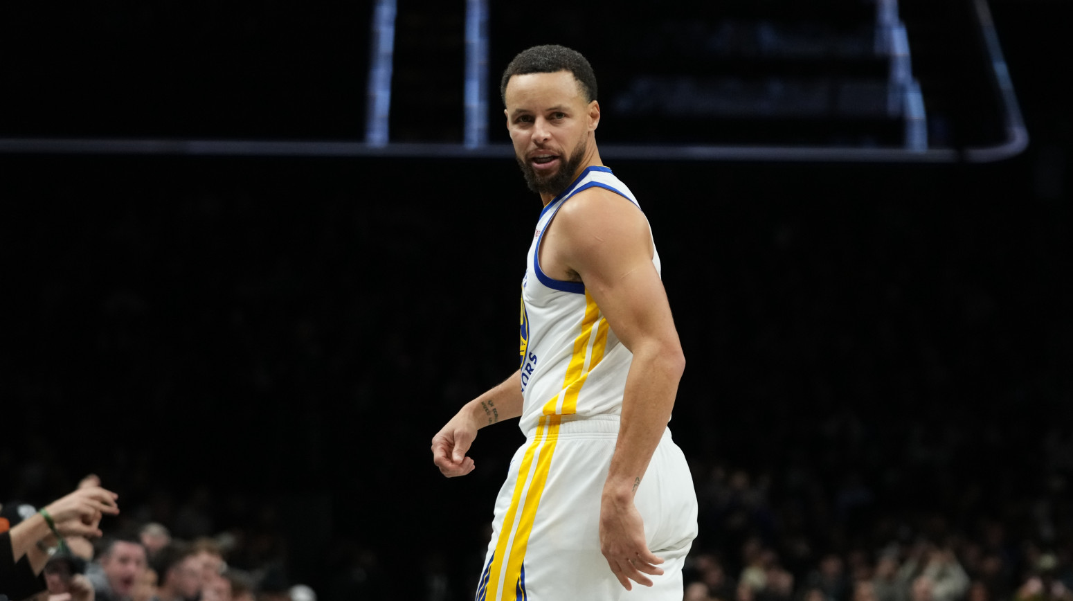 Stef Kari prestigao Kevina Garneta VIDEO