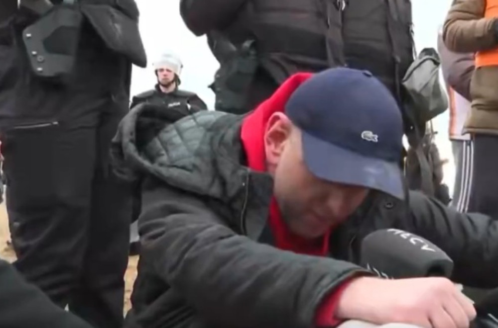 Botun srušio Vladu: Kada država i vlast krenu na građane silom – kraj te vlasti je neminovan VIDEO