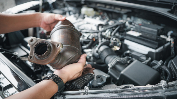 Jeftini katalizatori: Ušteda na zamenskom delu može skupo da vas košta