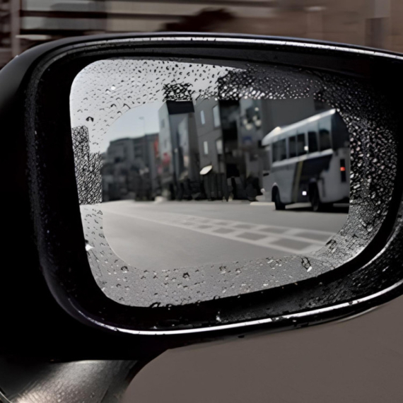 Zbogom vlažnim retrovizorima: Jednostavno rešenje koje poboljšava vidljivost po kiši VIDEO