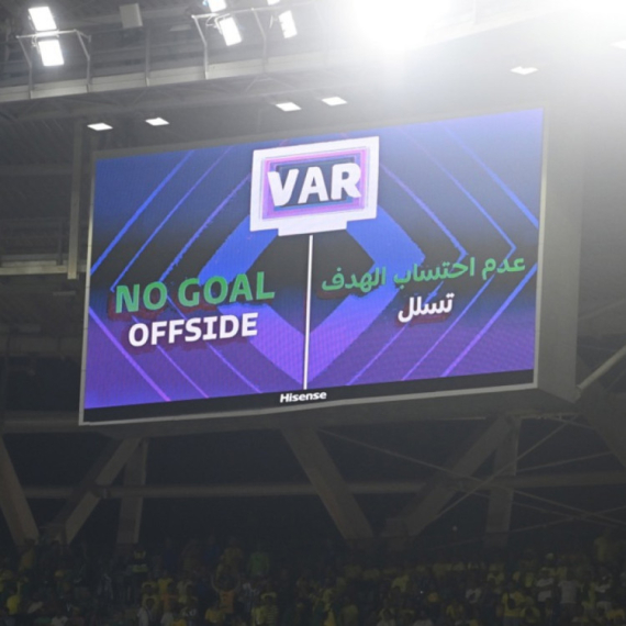 FIFA potpuno menja pravilo ofsajda – najveća promena u istoriji fudbala!