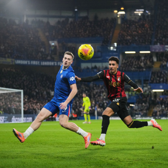 Everton nastavio agoniju Milenkovića i "šumara", Čelsiju ni preokret nije dovoljan