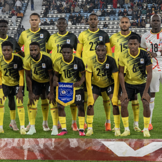 Čari Kupa afričkih nacija – za 13 minuta promenili sva tri golmana! VIDEO