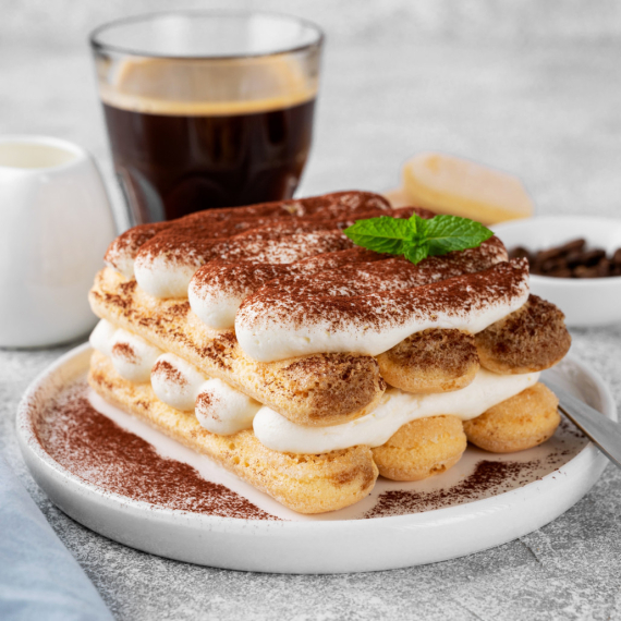 Brzinska tiramisu torta je savršen recept za Novu godinu