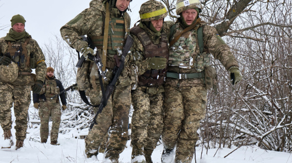 Lansirani "talasi" udara; 10.000 Rusa zarobljeno; Uništavanje na frontu FOTO/VIDEO