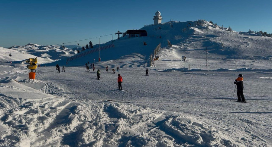 Olimpijska lepotica puna skijaša: Jahorina ima posebne pogodnosti za turiste iz Srbije FOTO