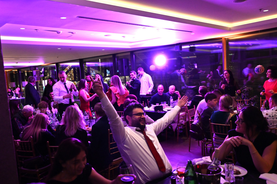 Dijaspora na dočeku Nove godine: Širom Srbije svečano obeležen početak 2026. godine FOTO