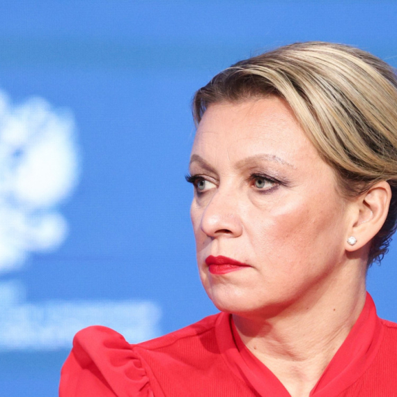 Zaharova uperila prst: Krivi su