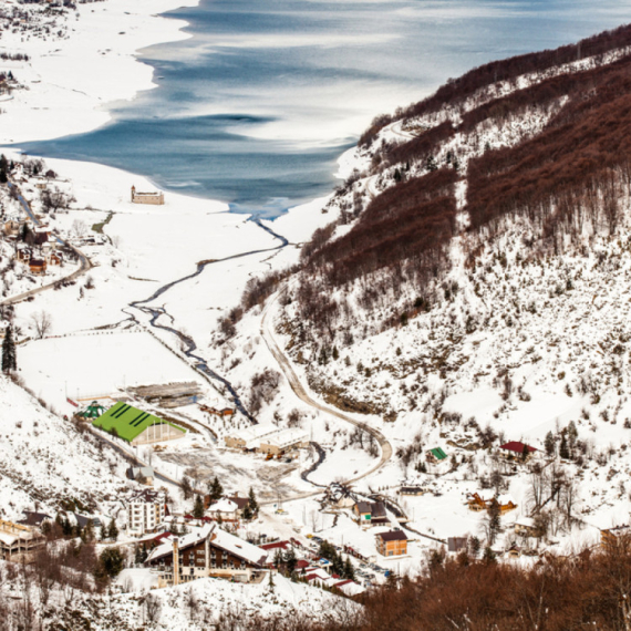 "Odmarališta duhova" preplavila Evropu: Prednjači Francuska FOTO