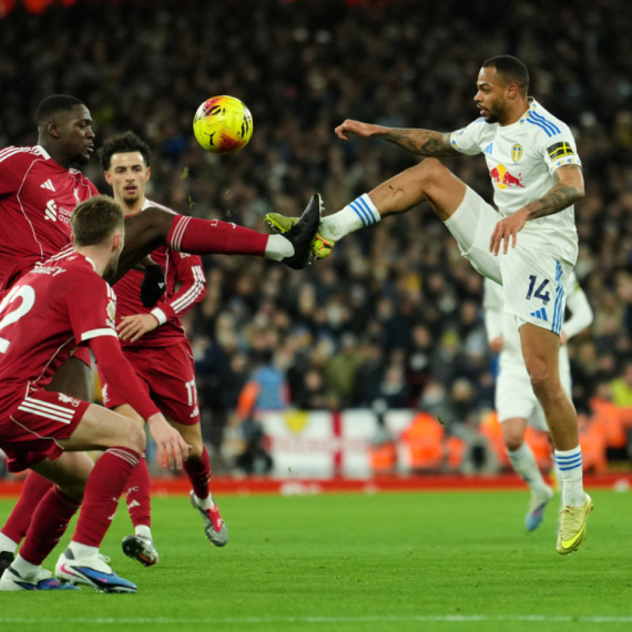 Liverpul u novoj godini opet po starom