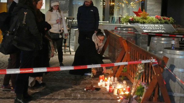 Švajcarska proglasila petodnevnu žalost nakon požara u baru