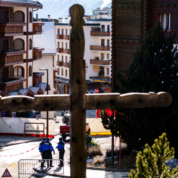 Oni su vlasnici bara smrti: Sami renovirali, a sada izbrisali dokaze FOTO/VIDEO