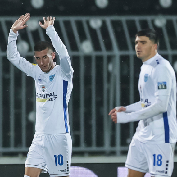 Hit Superlige ostao bez kapitena