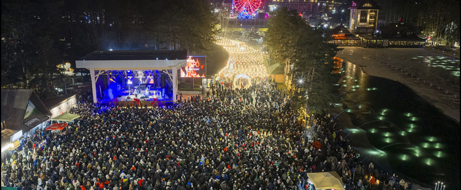 Zlatibor posetilo 100.000 ljudi: Srpska planina popunjena za praznike, obara rekorde FOTO