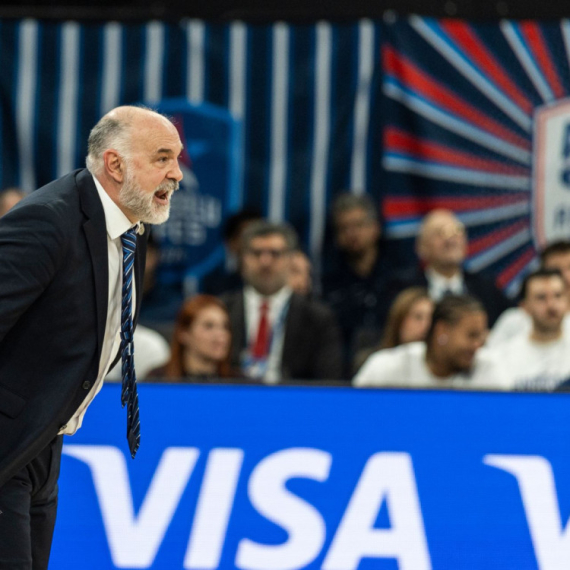 Laso u okršaju sa novinarom posle Zvezde: "Sešćemo na kafu i popričati o svemu" VIDEO