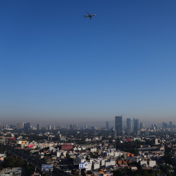 Tramp upozorio – "U okviru zone Meksika..."