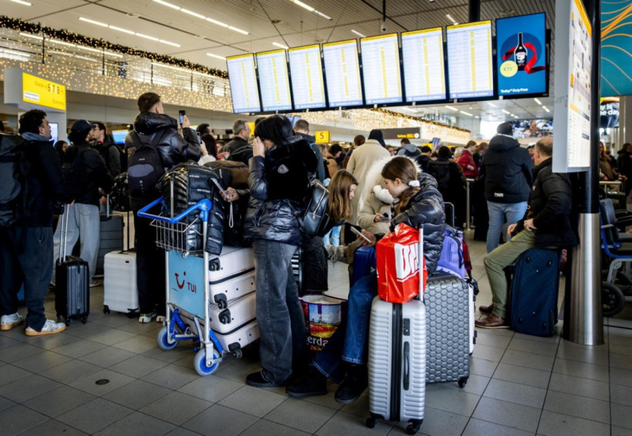 Otkazano na stotine letova: Nepredvidivo je FOTO/VIDEO