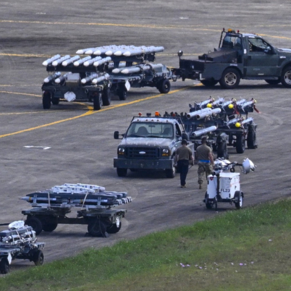 Haos u Venecueli: Očekuje se obraćanje Donalda Trampa; Ko će naslediti Madura? FOTO/VIDEO
