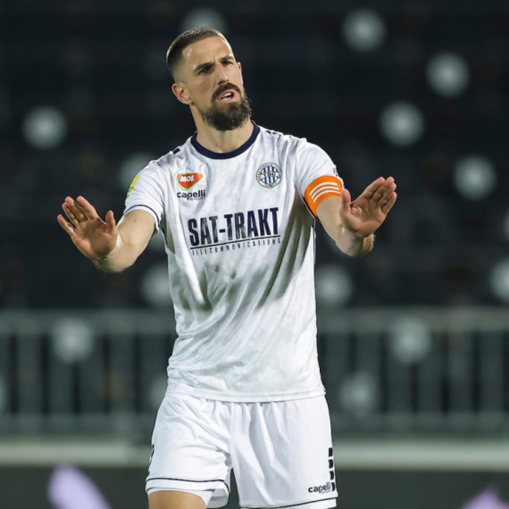 Degenek oštar: "Teško onom ko ga uzme za trenera"