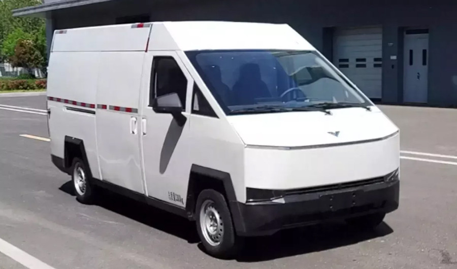 Po ugledu na Teslu: Amerikanci imaju Cybertruck, a Rusi Cybervan FOTO