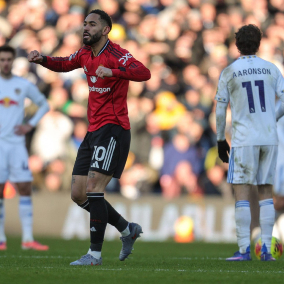 Junajtedu samo bod na "Eland Roudu"