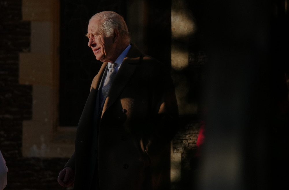 Kralj putuje u Ameriku: Sastaće se sa odbačenim sinom?