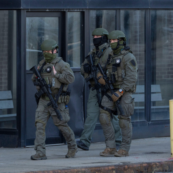 Trese se svet; Zaprećeno i zemlji koja ima nuklearni materijal