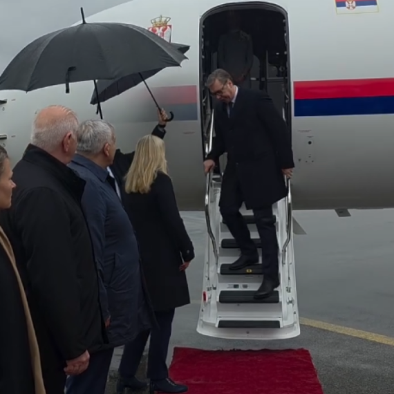 Vučić arrives in Mostar: Next stop Trebinje; Thanks to Željka Cvijanović for the warm welcome! PHOTO/VIDEO