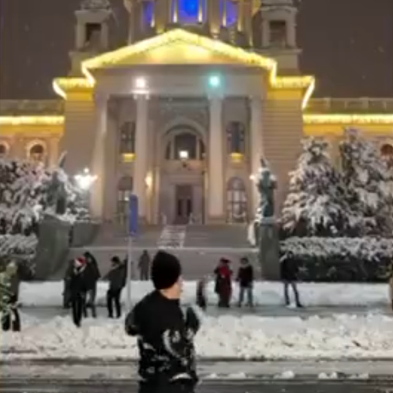 Narod ismejao blokadere: "Izgrudvali sami sebe"; "Još da odu na Kopaonik da blokiraju staze" VIDEO