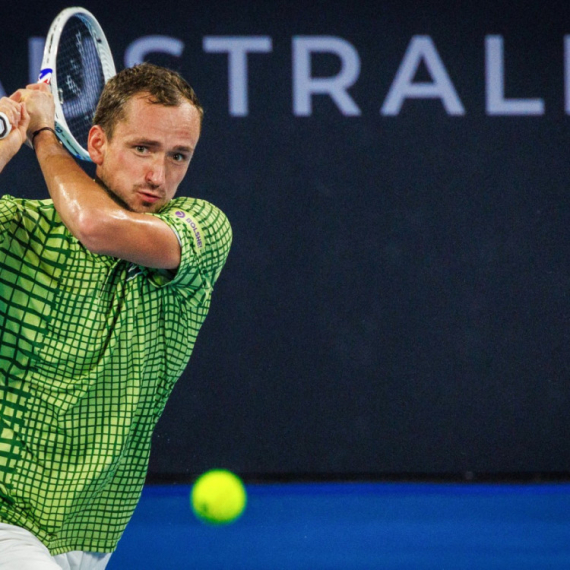 Medvedev pobedom otvorio godinu