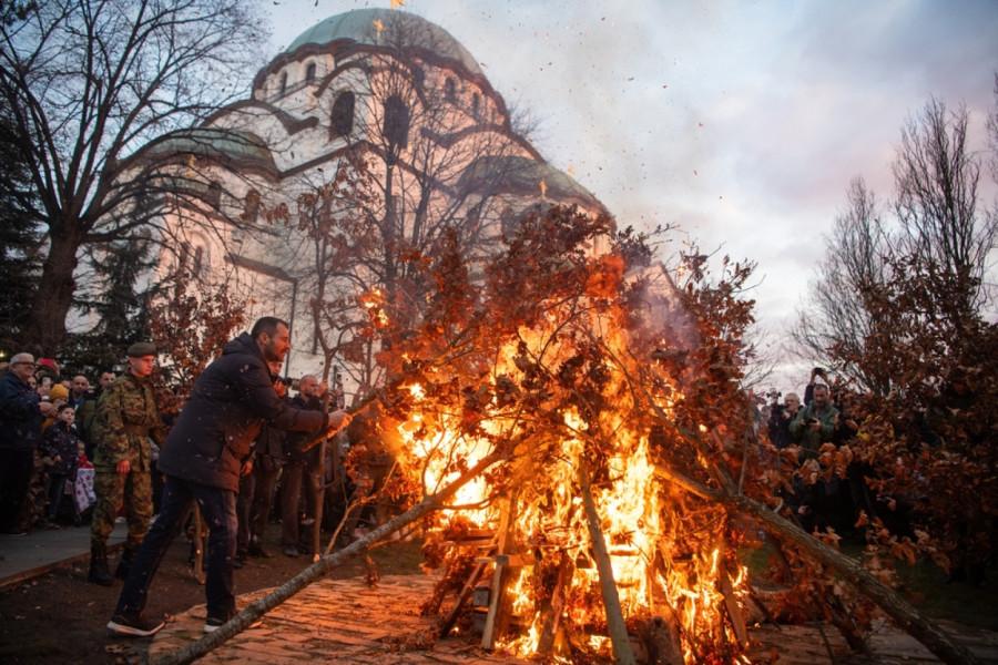 Today is Christmas Eve: This is the most important custom you must observe — and that